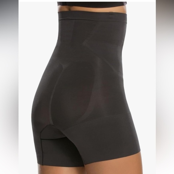 SPANX womens Shapewear for Women Oncore High-waisted Mid-thigh Short - Picture 3 of 9